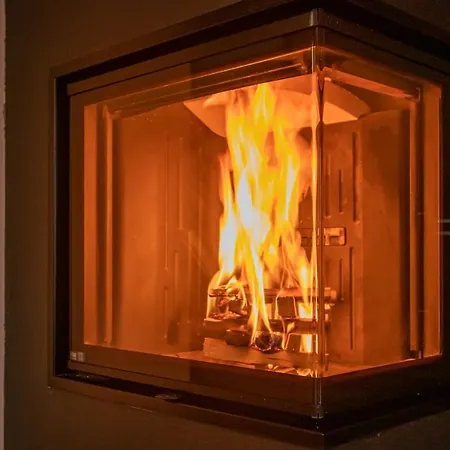 Hillside No. 18 Apartament *