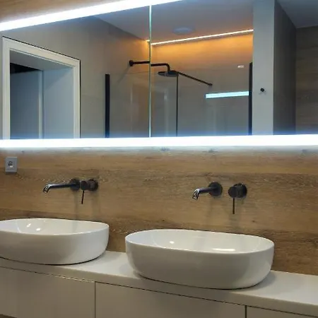 Hillside No. 18 Loučná pod Klínovcem