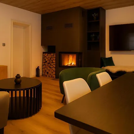 Apartment Hillside No. 18 Loučná pod Klínovcem