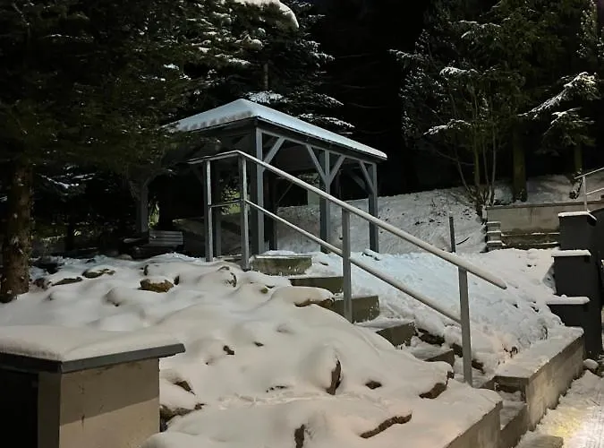 Appartamento Hillside No. 18 *